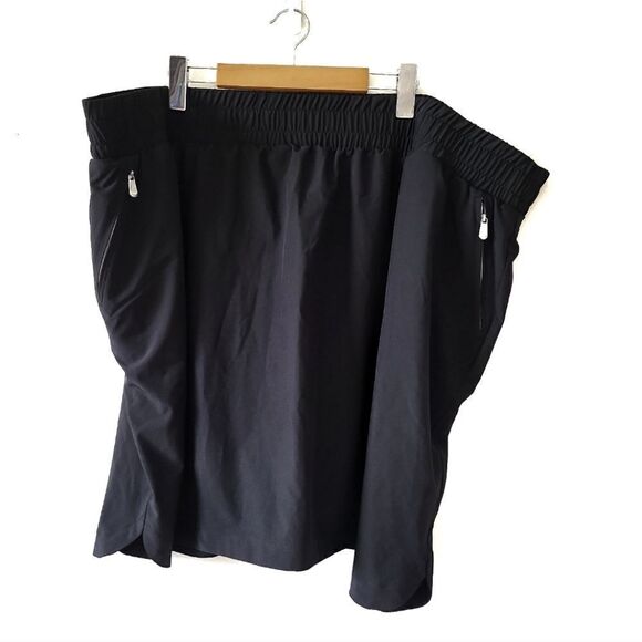 Black Penningtons Skort - Picture 2 of 6